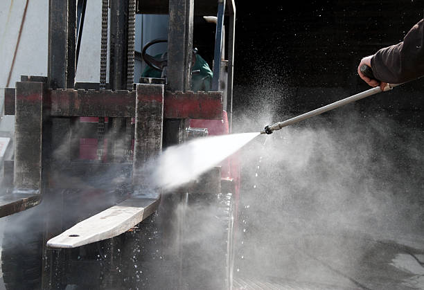 Best Roof Washing  in Topton, PA